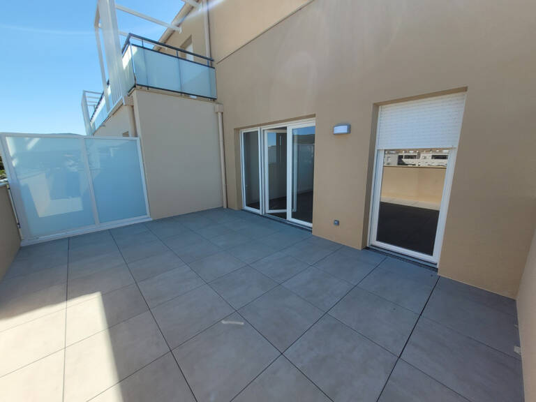 T4 Trets résidence neuve terrasse — photo 1