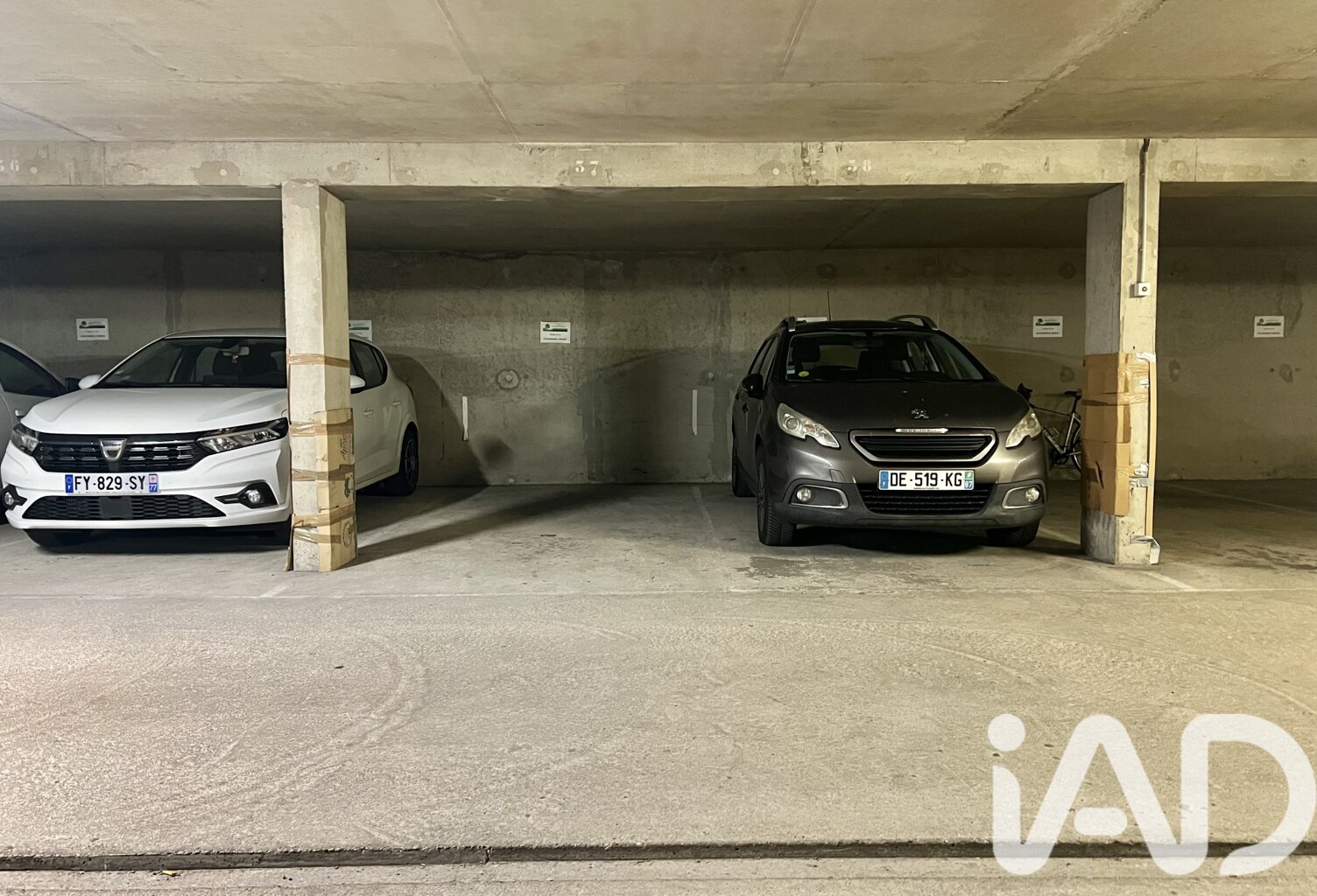 Vente Parking 12 m&sup2; — photo 1