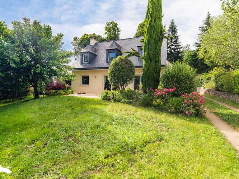 Contemporaine de 11 pièces principales — photo 1