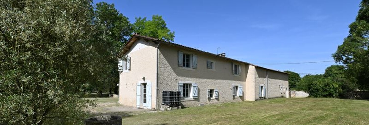 Maison 11 Pièces 390 m² à vendre à Rouillac (16170)