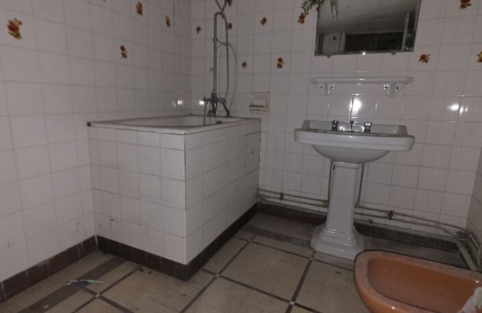Maison de ville de 6 pièces principales — photo 3