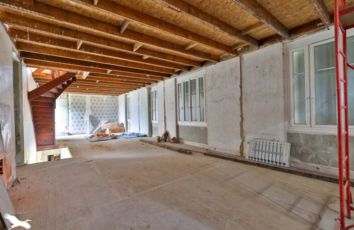 Maison en pierre de 3 pièces principales — photo 3