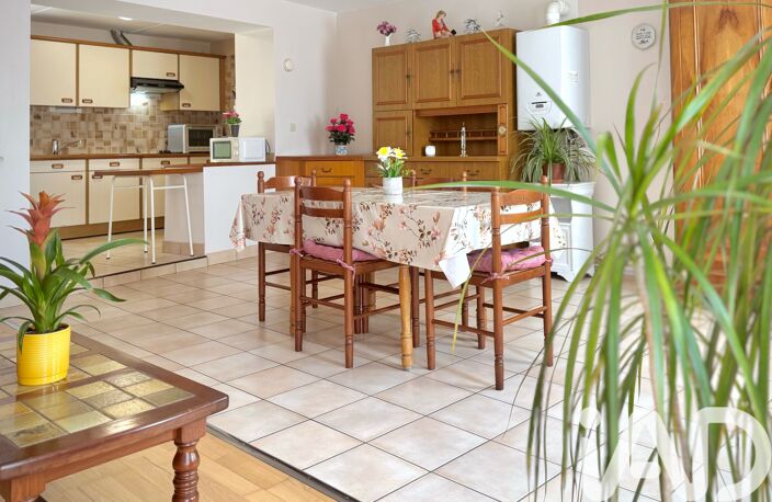 Vente Maison/villa 4 pièces — photo 2