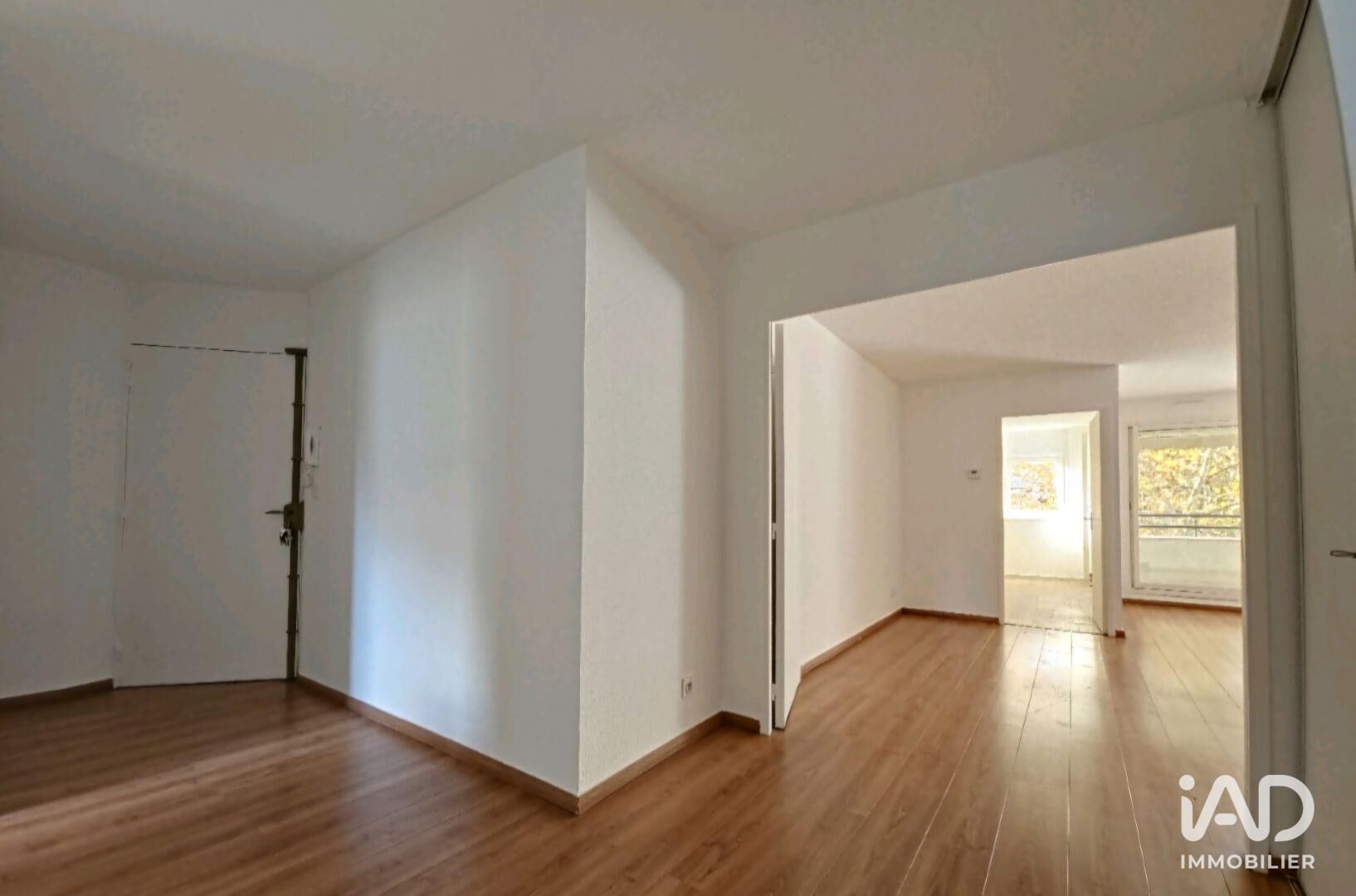 Location Appartement 4 pièces - Photo 4