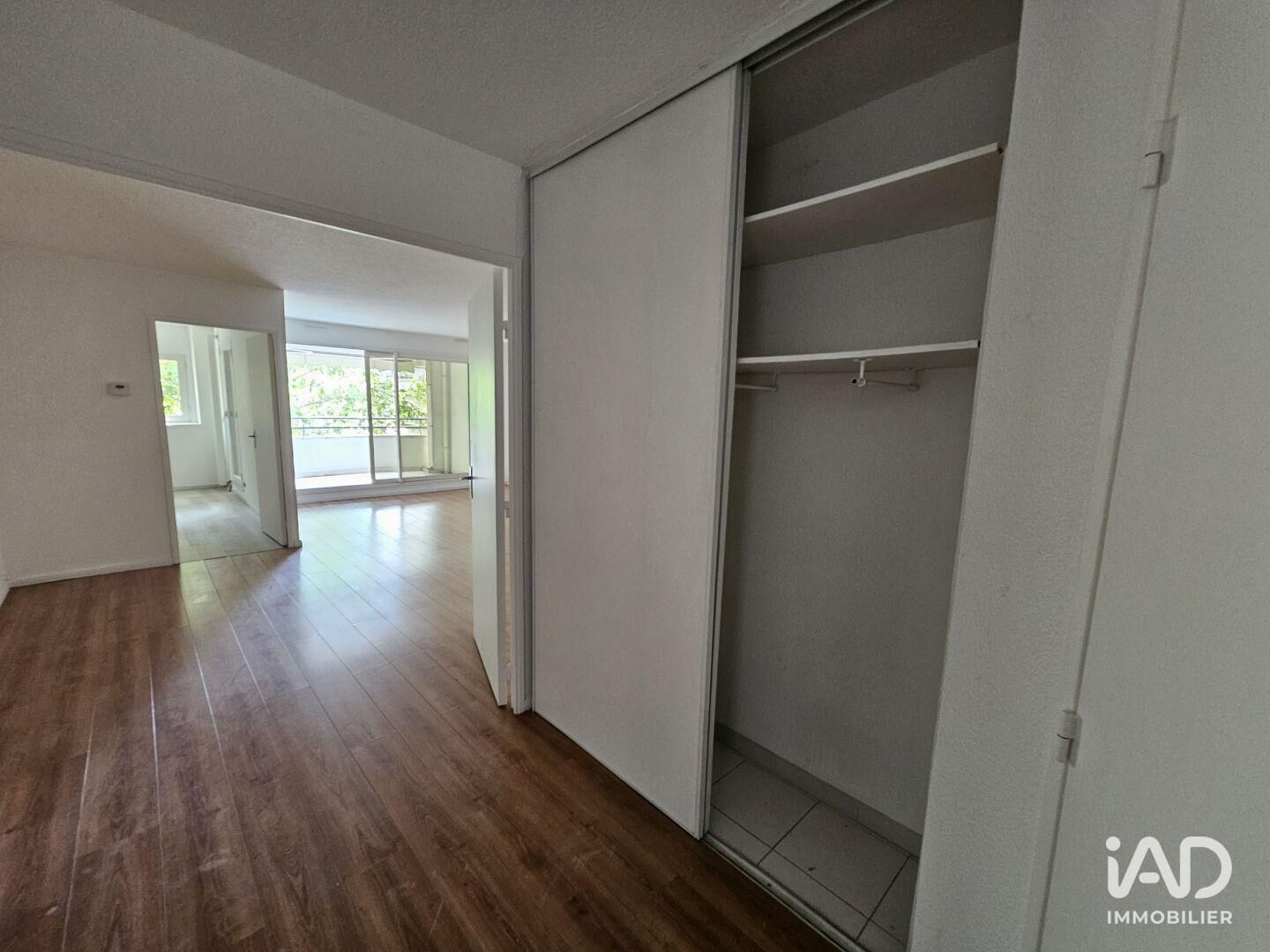 Location Appartement 4 pièces - Photo 5
