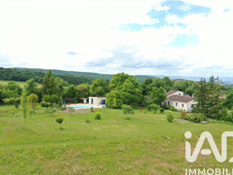 Vente Maison de campagne 9 pièces — photo 1