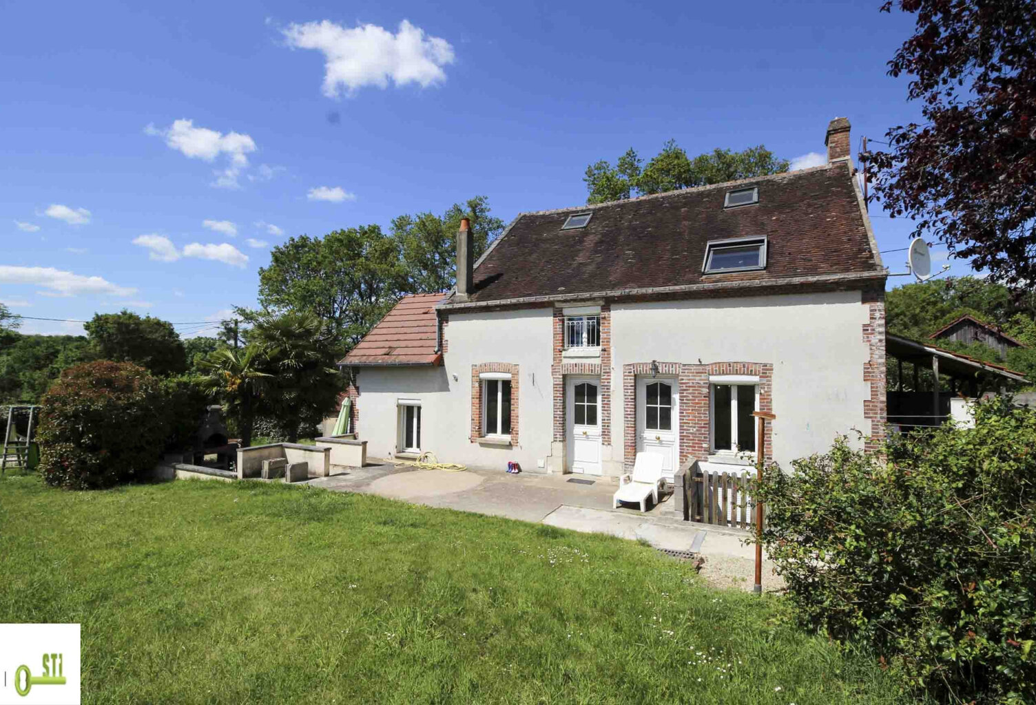 Maison avec cachet — photo 1