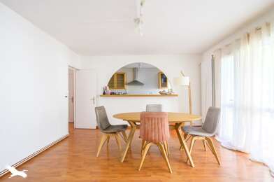 Appartement 4 pièces 299697 €