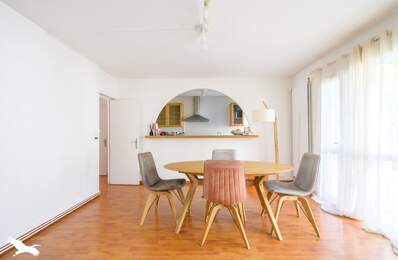 Appartement de 4 pièces principales — photo du bien