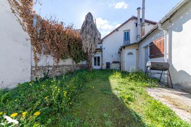 Immeuble  166600 €