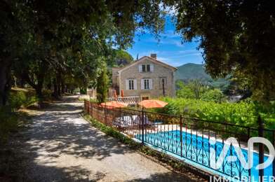 Maison 15 pièces 840000 €