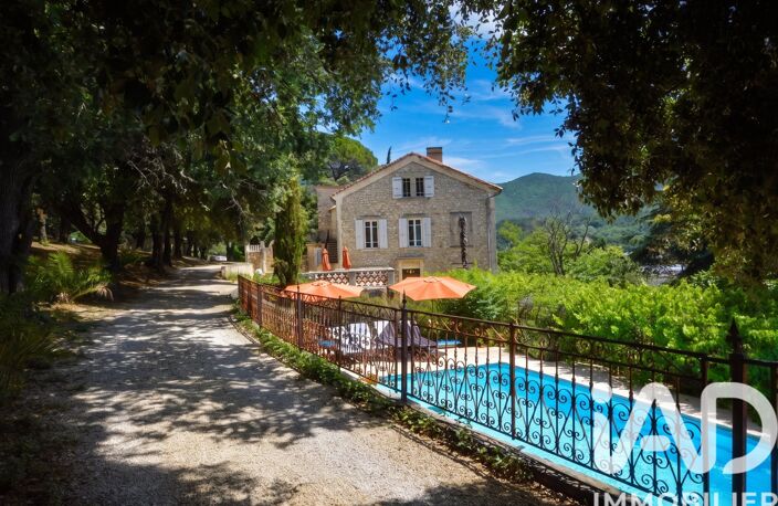 Vente Château 15 pièces — photo 2