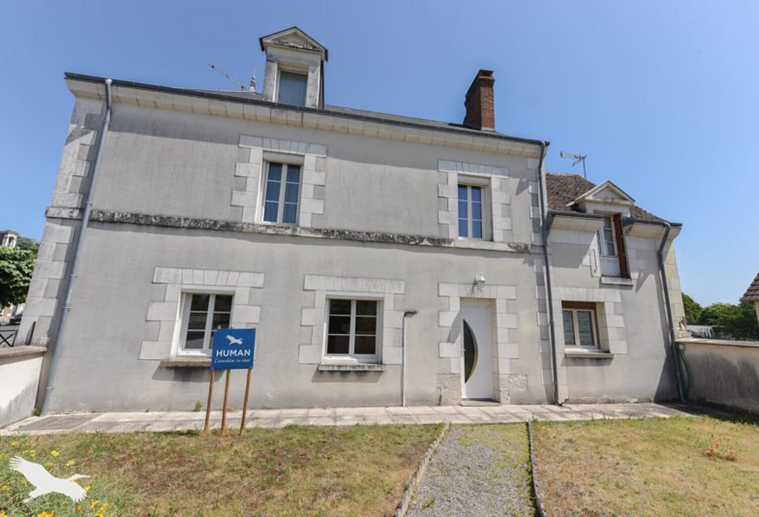 Vente maison 5 pièces 137 m² Noyers-sur-Cher (41140) — photo 1