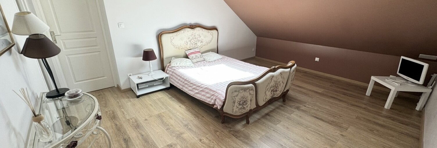 Maison 6 Pièces 150 m² à vendre à Saint-Hilaire-Saint-Mesmin (45160)