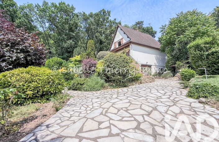 Vente Maison traditionnelle 7 pièces — photo 2