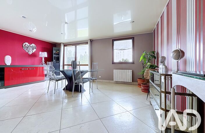 Vente Appartement 4 pièces — photo 2
