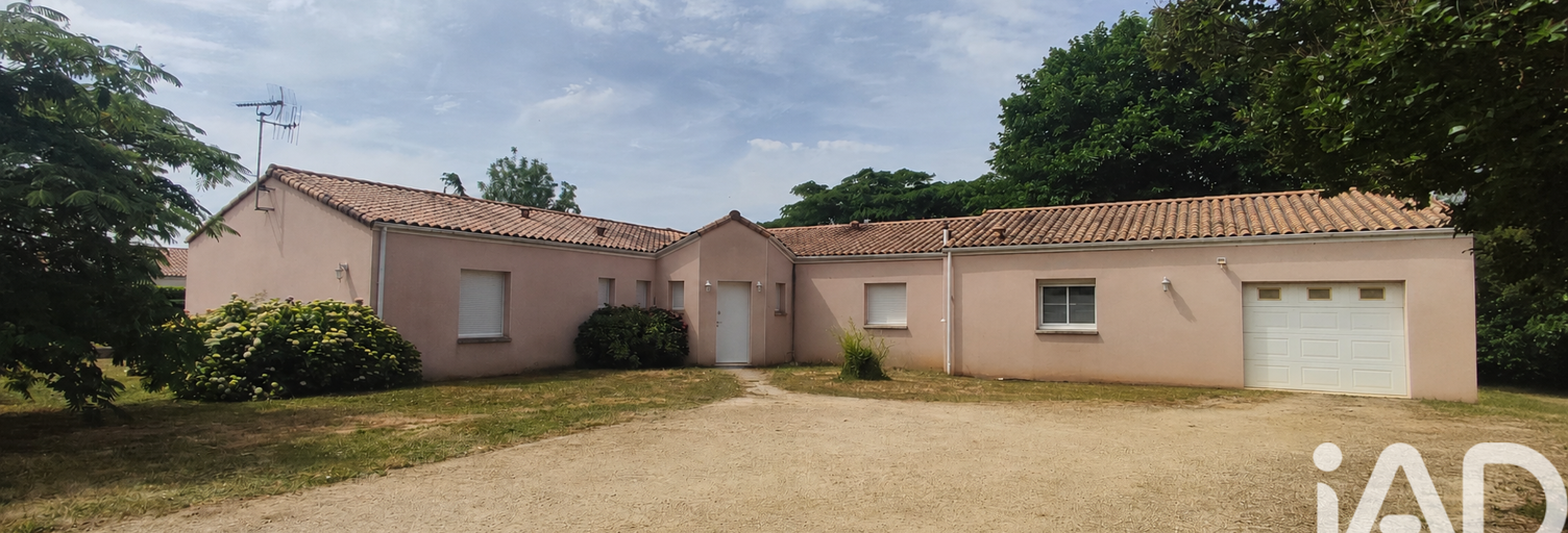 Maison 5 Pièces 185 m² à vendre à Cherveux (79410)