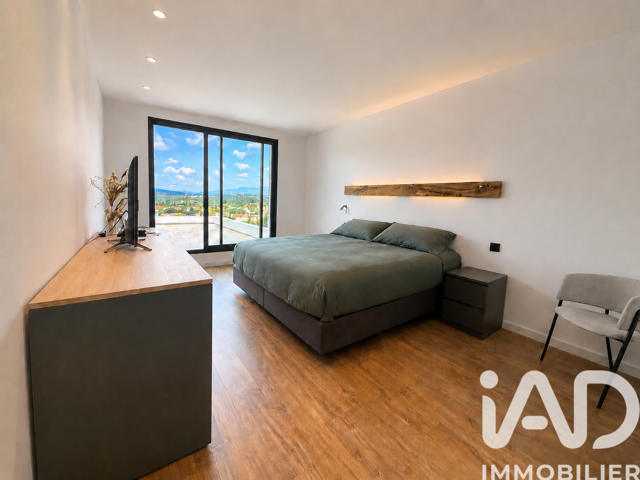 Vente Maison d'architecte 7 pièces — photo du bien