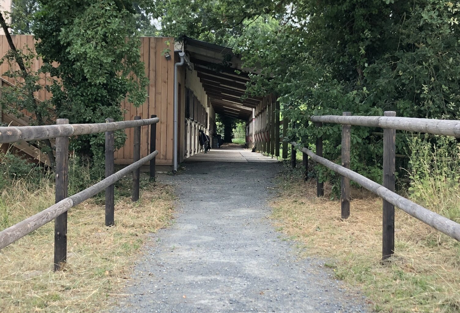 Vente Haras 18 pièces — photo 1