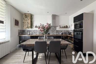 Appartement 4 pièces 255000 €