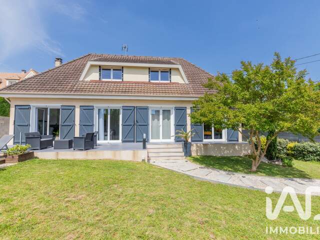 Vente Maison traditionnelle 6 pièces — photo du bien