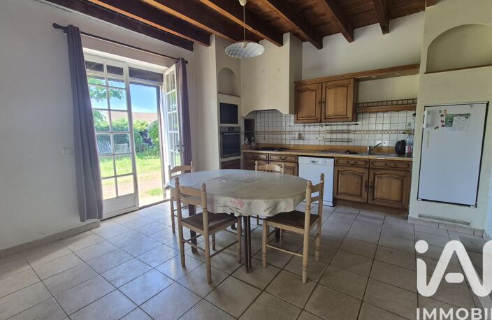 Vente Maison/villa 10 pièces — photo 2