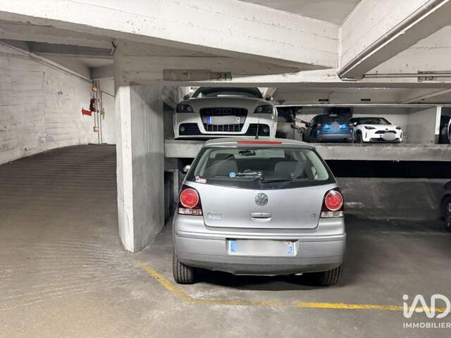 Location Parking 10 m&sup2; — photo du bien