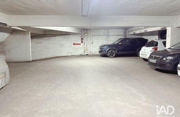 Location Parking 10 m&sup2; — photo 3