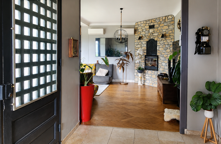 Vente Maison/villa 8 pièces — photo 3
