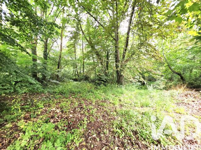 Vente Terrain à bâtir 1 103 m&sup2; — photo du bien
