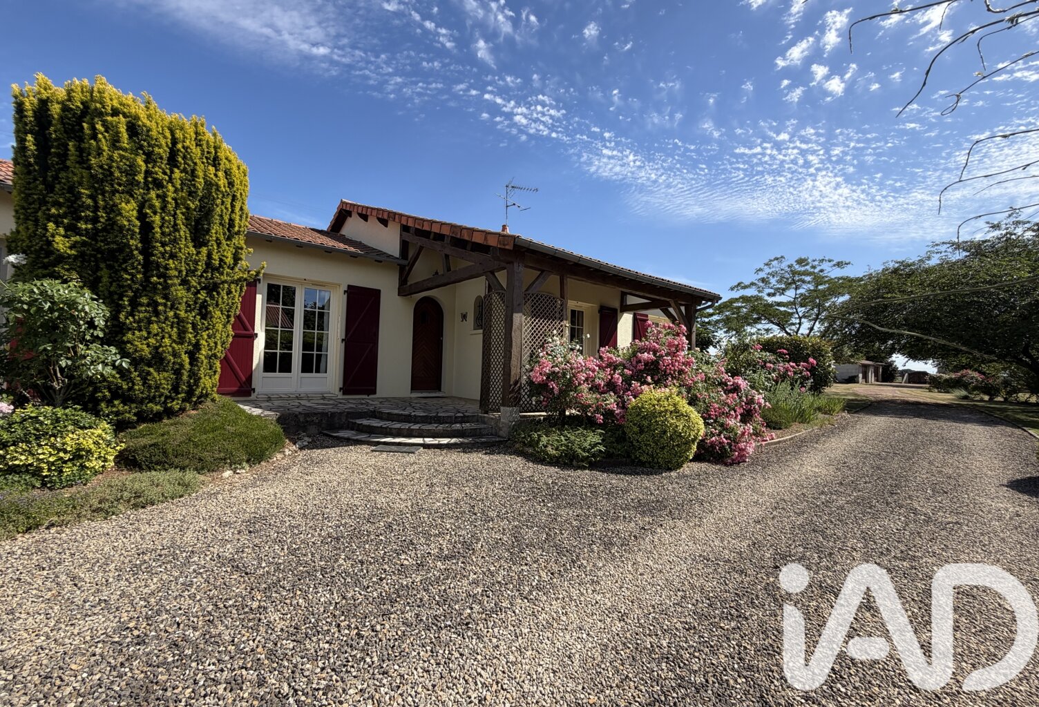 Vente Maison/villa 8 pièces — photo 1