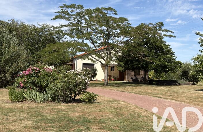 Vente Maison/villa 8 pièces — photo 2