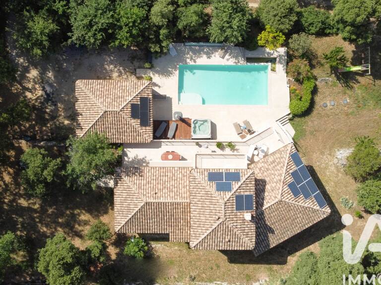 Vente Maison/villa 10 pièces — photo 1