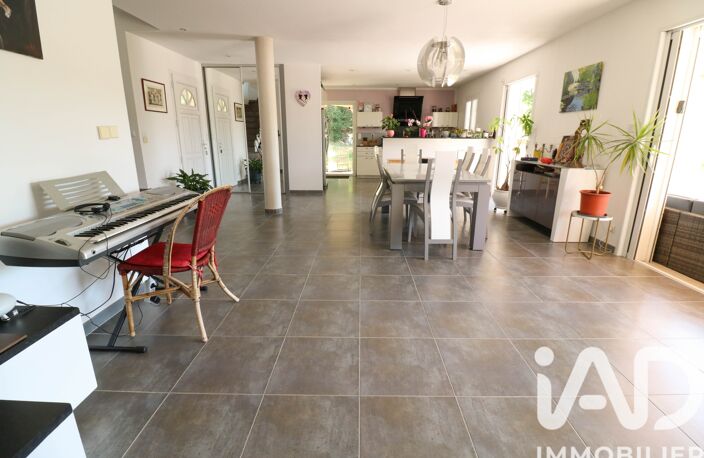 Vente Maison/villa 10 pièces — photo 5