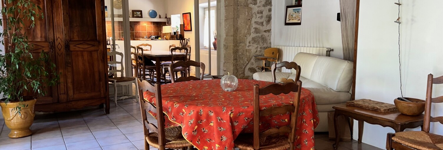 Maison 11 Pièces 270 m² à vendre à Carpentras (84200)