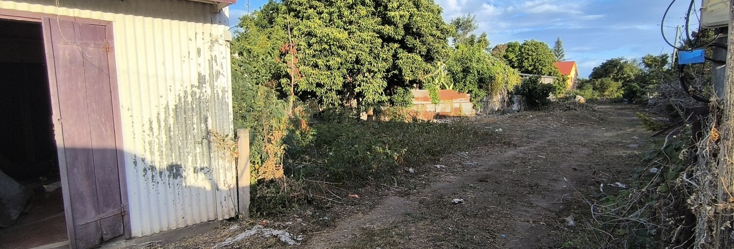 Terrain  248 m² à vendre à Saint-Louis (97450)