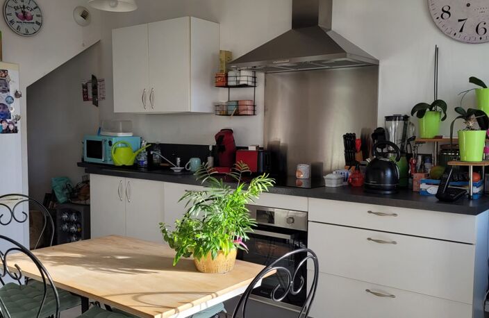 Vente Maison de ville 3 pièces — photo 2