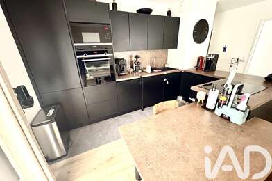 Appartement 3 pièces 230000 €