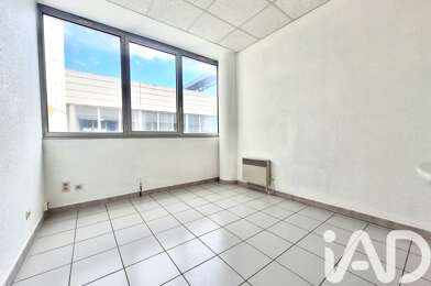 Commerce  140000 €
