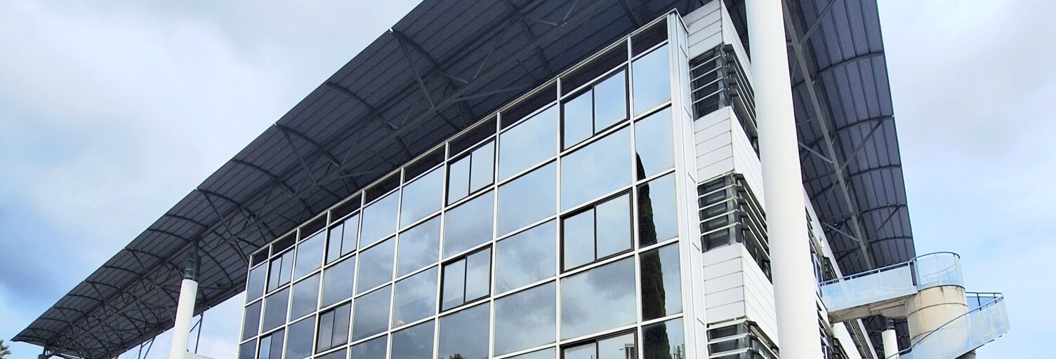 Commerce  68 m² à vendre à Nîmes (30900)
