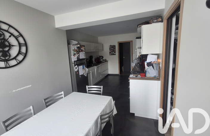 Vente Maison/villa 9 pièces — photo 2