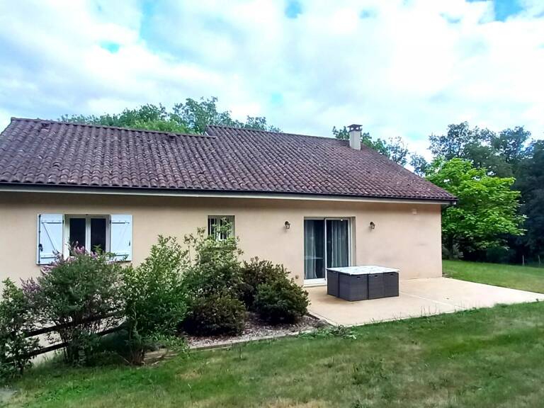 Vente Maison/villa 6 pièces — photo 1