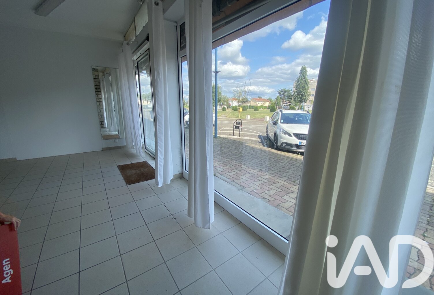 Vente Boutique/Local commercial 56 m&sup2; — photo 1