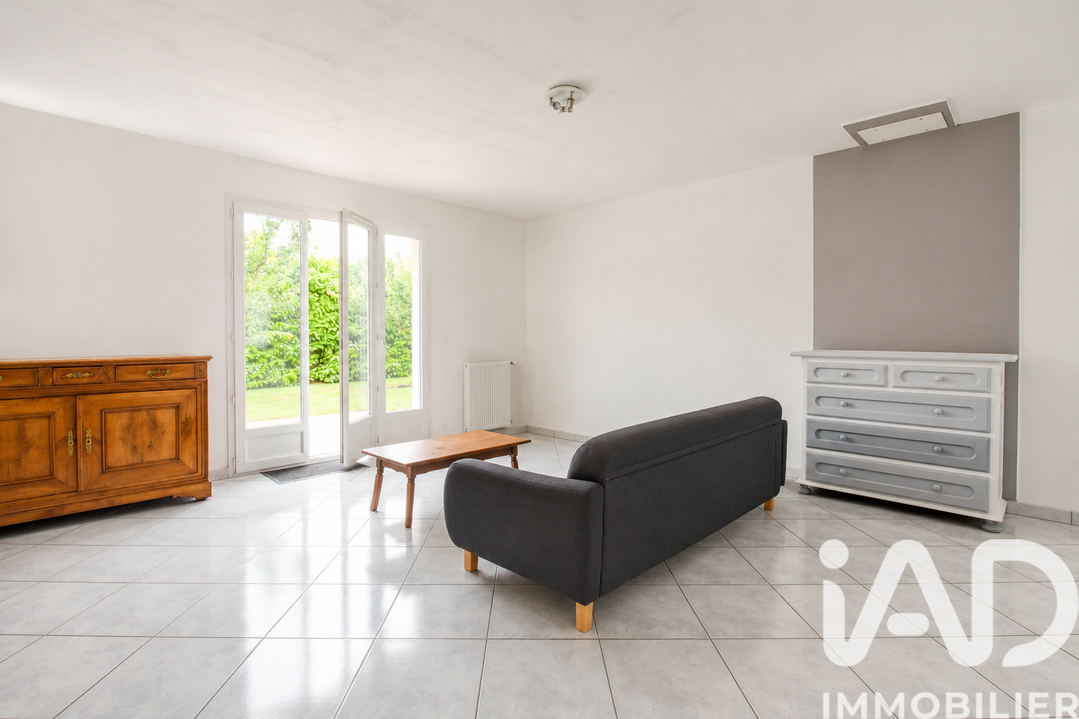 Vente Maison/villa 8 pièces - Photo 2
