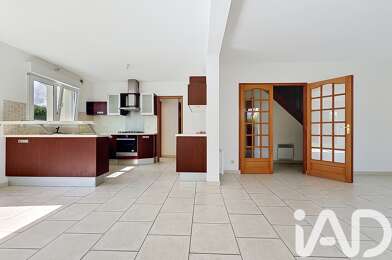 Maison 5 pièces 348400 €