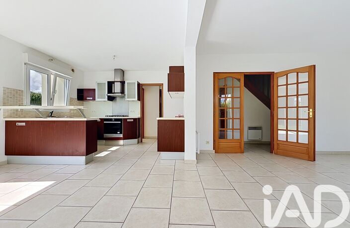 Vente Maison/villa 5 pièces — photo 2