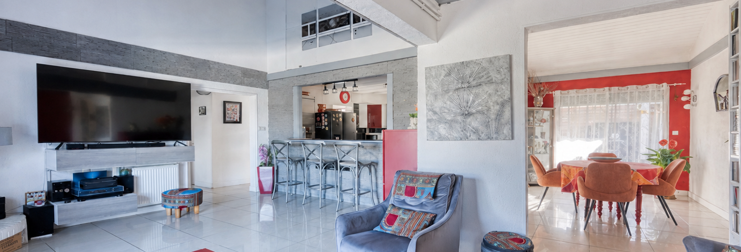 Maison 7 Pièces 167 m² à vendre à Bassens (33530)