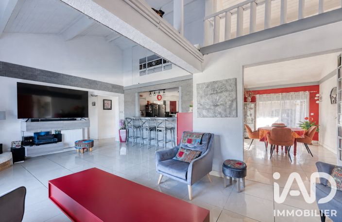 Vente Maison/villa 7 pièces — photo 2