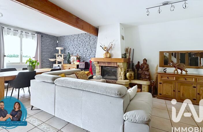 Vente Maison/villa 7 pièces — photo 2