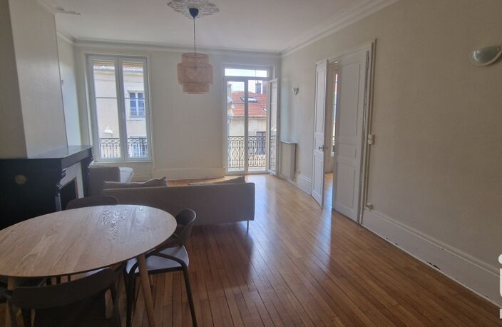 Vente Appartement 4 pièces — photo 3